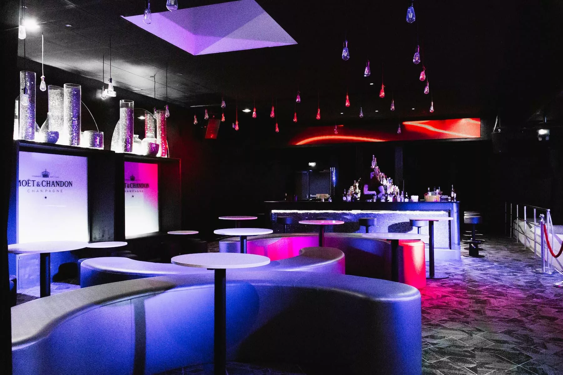 Club400 petit bar